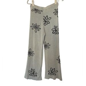 Grey Tan Knit Floral Black Flare Pants Cozy Size S